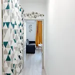 Elegant With Balcony, Apartamento *