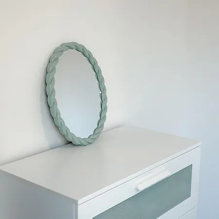 Elegant With Balcony, * نيس