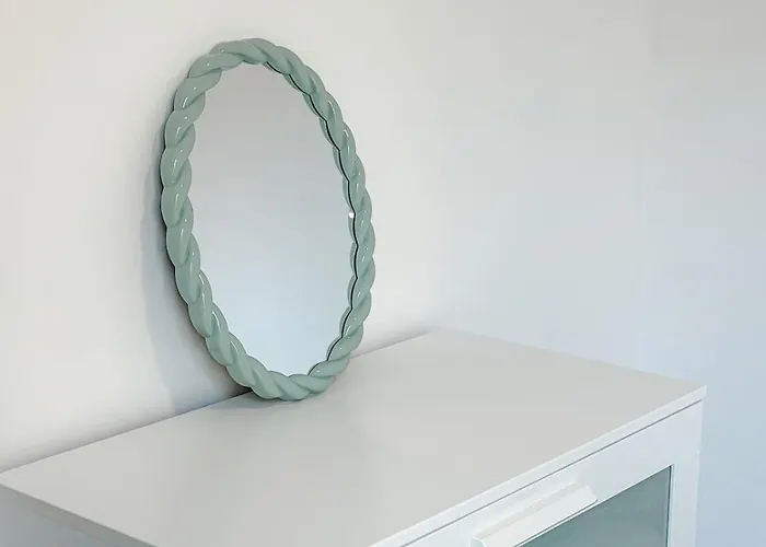 Elegant With Balcony, * Nice