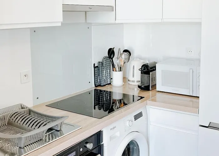 شقة Elegant With Balcony, نيس