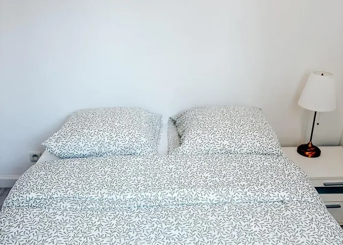 Apartment Elegant With Balcony, *